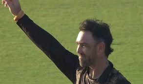 Maxwell steers Kingsmen into playoffs as Rawalpindiz collapse