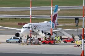 Triebwerksausfall kurz nach Start: Eurowings-Flieger muss in Hamburg notlanden