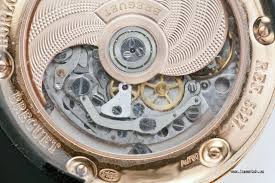 Finitions Breguet vs Blancpain Images?q=tbn:ANd9GcQlBvhUUfjJGjrijnK4HP2h392MYyuAzen51cYi9RhN7bt7gNCg