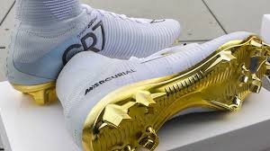 nike mercurial cr7 white gold