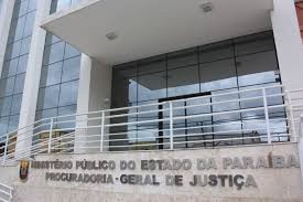 Botafogo-PB pode ter até quatro desfalques contra o Confiança, pela Série C, neste domingo