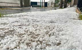 Alerta Meteorológica: Tormentas y Granizo Azotan Seis Provincias Argentinas - Imagen principal del artículo