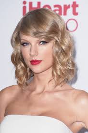 Resultado de imagen de taylor swift looks 2015