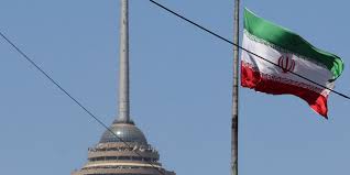 Iran War Live Updates: U.S. Strikes Iranian Targets in Fresh Bout of Fighting