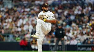 Randy Vásquez, revelación que hacía falta en la rotación de San Diego