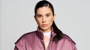 Javiera Mena realizará su primer concierto en el Movistar Arena