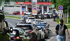 هشدار مدیران صنعت نفت آمریکا؛ بحران جهانی سوخت از راه رسیده / ذخایر تجاری سوخت در حال کاهش است و ذخایر...