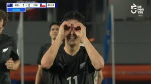 Con rectificación del VAR: Nueva Zelanda aprovecha su momento y aumenta ventaja ante Chile