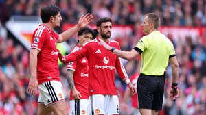 'Raging' Roy Keane eviscerates Bruno Fernandes & Man Utd team-mates for 'circus act' behaviour in Nottingham Forest game