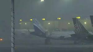 Delhi weather disrupts air traffic: 13 flights go around, 11 diverted to other airports