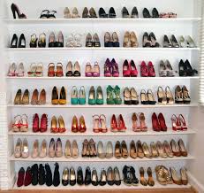 Resultado de imagen de shoe shelves