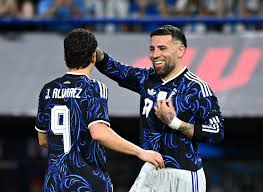 River Plate anuncia a contratação do tricampeão mundial Otamendi