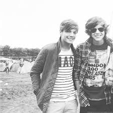 12 Razones por las que me gustas (Larry - One-shot) Images?q=tbn:ANd9GcQmsyhooEtYcbGc83o-W8chGClDTmFTNEx9yqfouCArKDFJvcTTGQ