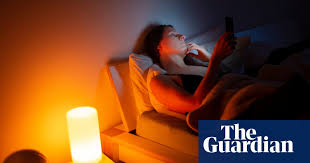 

Pregnant Women Advised to Dim Lights Before Bed to Reduce Diabetes Risk