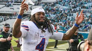Bills' James Cook Graduates From Georgia, Graduation Photos Revealed Ahead of Ceremony