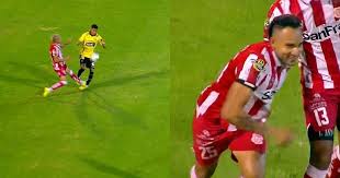 Comienzo de locos en Técnico Universitario vs Barcelona: roja y golazo antes de los diez minutos