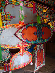 Bildergebnis für pictures Wau Bulan Malaysia Airlines