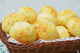 Resultado de imagem para pao de queijo