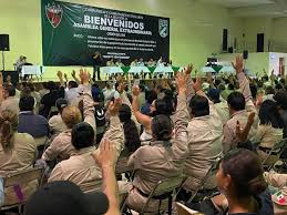 Trabajadores petroleros de Salamanca rechazan propuesta salarial de Pemex