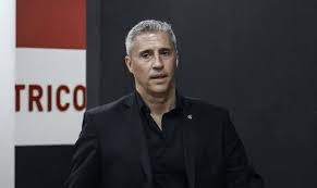 São Paulo embala maior sequência em meses e encara o Palmeiras em alta