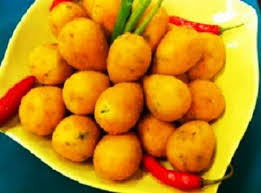 http://comerbemdonabenta.blogspot.com/2014/06/coxinhas-de-bacalhau-com-requeijao.html