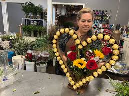 Love is in the air - SanBenito.com | Hollister, San Juan Bautista, CA