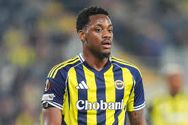 ¡Duro golpe! UEFA suspende a Jhon Durán: ¿Peligra el futuro de Fenerbahçe?