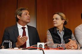 Lindbergh rebate dirigente do PT que reclamou de Gleisi: "Desprezível"