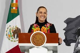Sheinbaum destaca mejora de IMSS