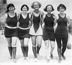 Resultado de imagen de evolucion de la vestimenta de la mujer