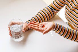 Is It Best To Take Vitamin C Daily Or Just When You Feel Unwell?