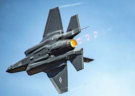 Norway Scrambles F-35 Lightning II to Intercept Russian Spy Plane