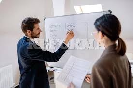 Sufrirán Mipymes por reducción de jornada laboral