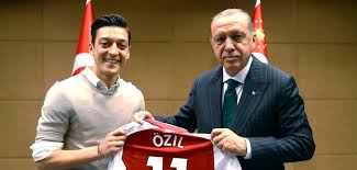 mesut özil heute