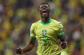 Atualização sobre negociação entre Flamengo e Zenit por Luiz Henrique