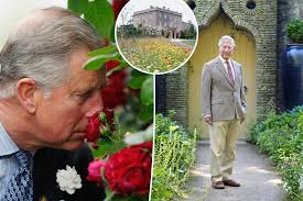 Gardeners at Highgrove