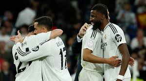 Real Madrid Face Valencia Amid Goalkeeper Crisis in Crucial LaLiga Clash