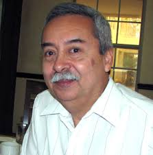 Ricardo Ahuja Hernández, hace historia en la Cancillería. Cónsul mexicano - 131833131450