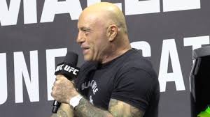 Joe Rogan: Sean Strickland has 'legit chance' vs. Khamzat Chimaev