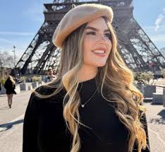 Estudante brasileira de medicina morta no Paraguai será sepultada em SC, e ex-namorado segue foragido; veja o que se sabe