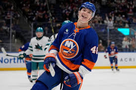 Matthew Schaefer in action with the Islanders