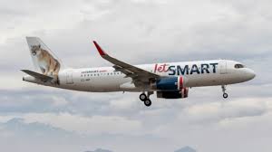 ¡JetSmart en Problemas! Multada por NO dar Silla de Ruedas 😱