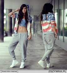 Résultat de recherche d'images pour "swag girl"