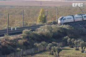 Ascienden a 74 los fallecidos por el accidente ferroviario de España