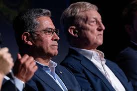 Democratic and Republican candidates for Calif. governor lead latest poll