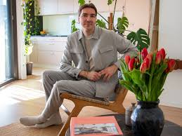 SRF-Moderator zeigt Zuhause: «Habe bewusst keinen Fernseher»