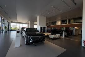 كاديلاك المنصور تطلق ESCALADE IQ وOPTIQ الكهربائيتين في مصر بأسعار تبدأ من 4.1 مليون جنيه