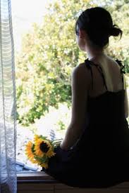 Resultado de imagen de mujer con girasoles