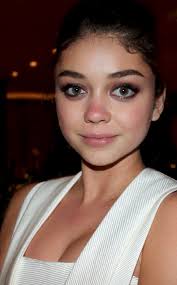 Sarah Hyland Splash News - rs_634x1024-140220090257-634.Sarah-Hyland-Crying-After-Sydney-Attack.jl.022014_copy