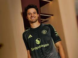 Manchester United Website - News update